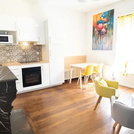 Daire Guestready - Bright Near Place Stanislas